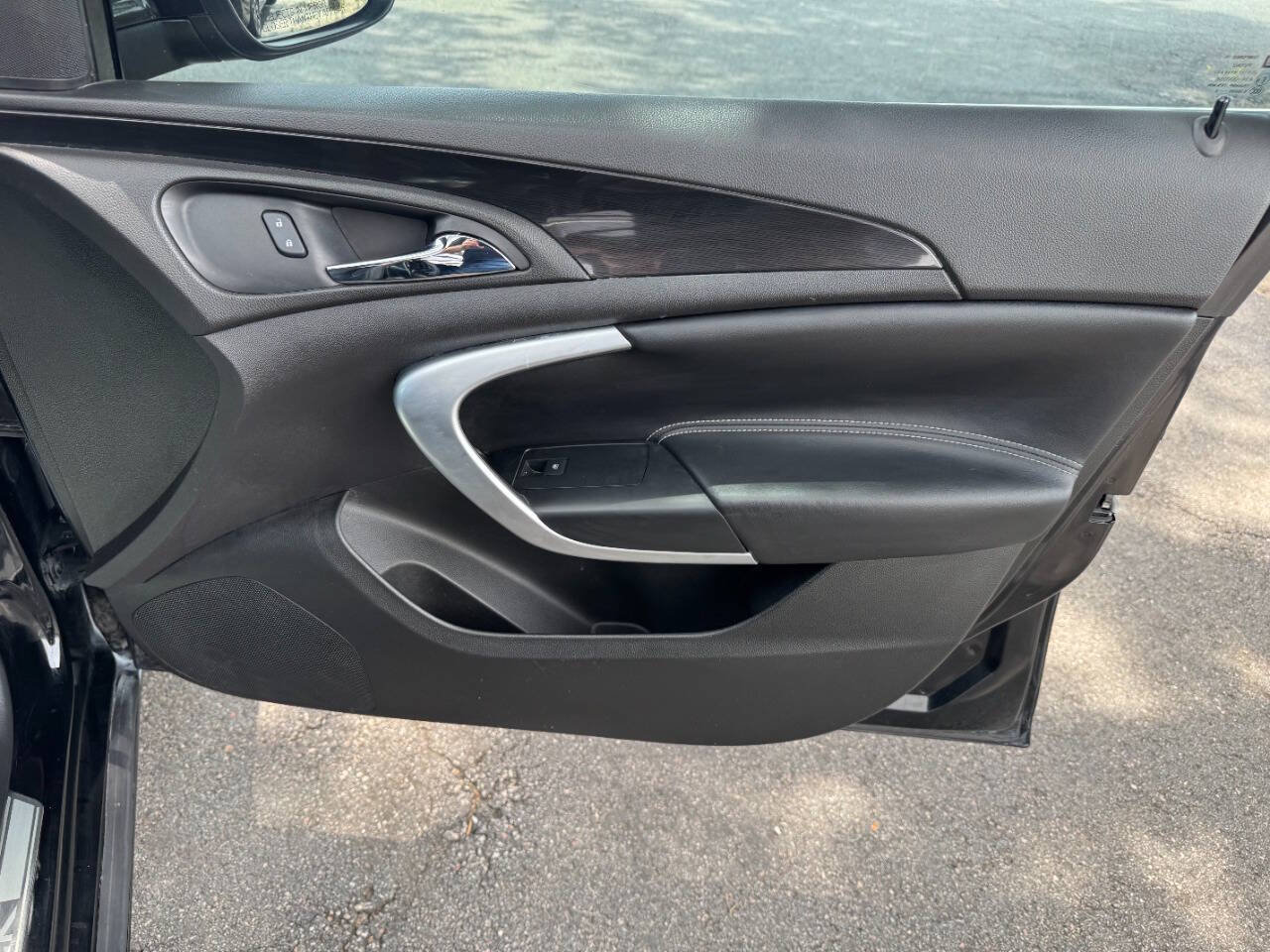 Used 2015 Buick Regal Premium w/ Experience Buick Package FWD image 42
