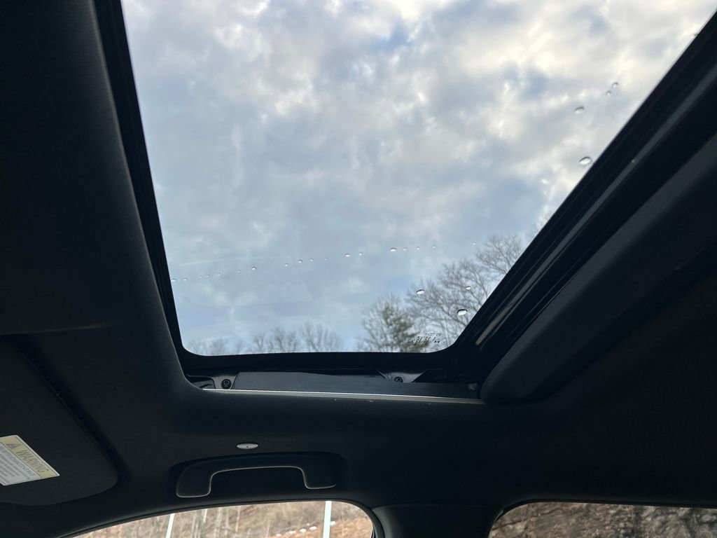 Used 2025 Honda CR-V Sport-L image 15