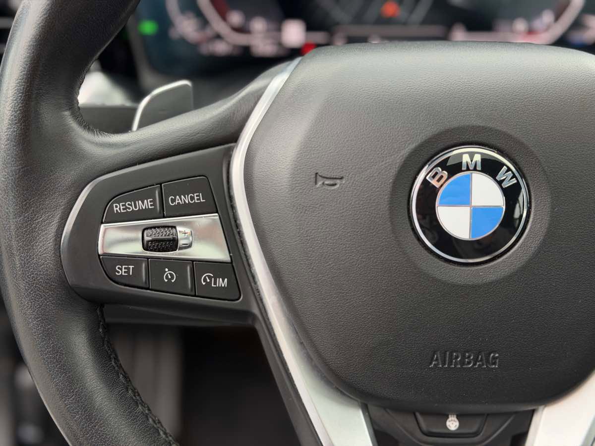 Used 2019 BMW 330i xDrive Sedan w/ Premium Package AWD/4WD image 43