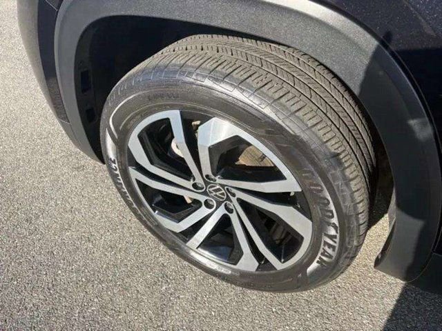 Used 2023 Volkswagen Atlas SEL image 26