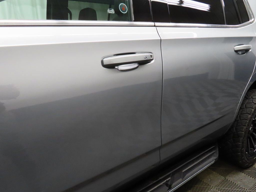 Used 2023 Chevrolet Tahoe LT image 41