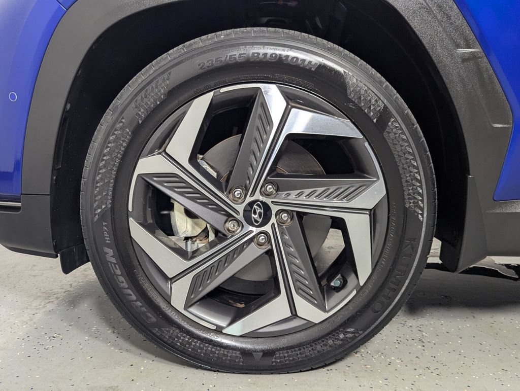 Certified 2022 Hyundai Tucson Limited w/ Cargo Package FWD image 11