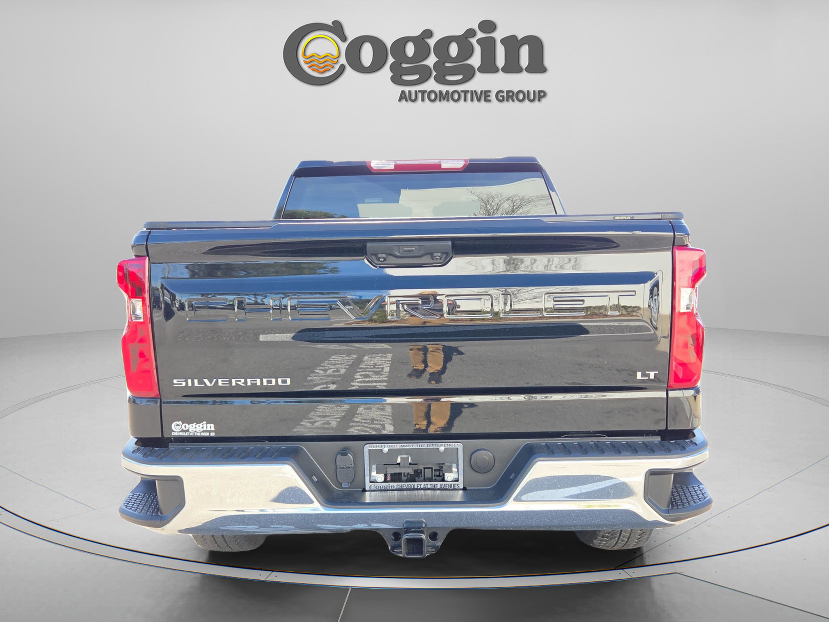 Used 2023 Chevrolet Silverado 1500 LT image 5