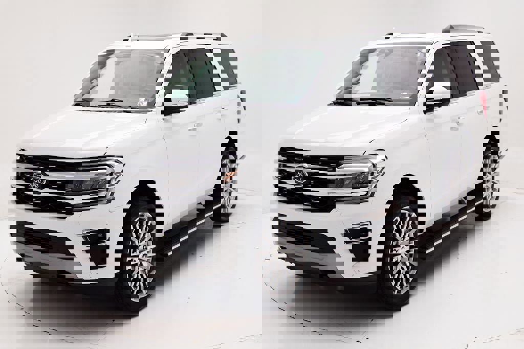 Used 2022 Ford Expedition Limited image 5