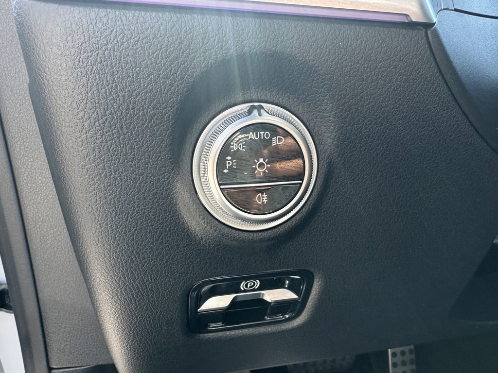 Certified 2024 Mercedes-Benz CLE 300 4MATIC Coupe image 30