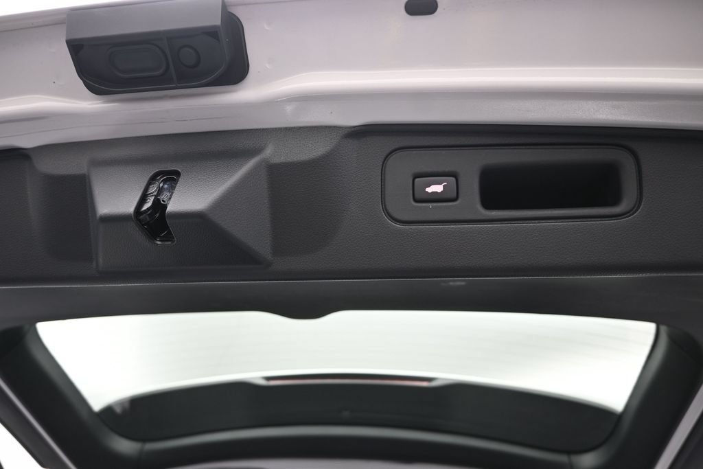 Certified 2024 Honda Passport Black Edition image 28