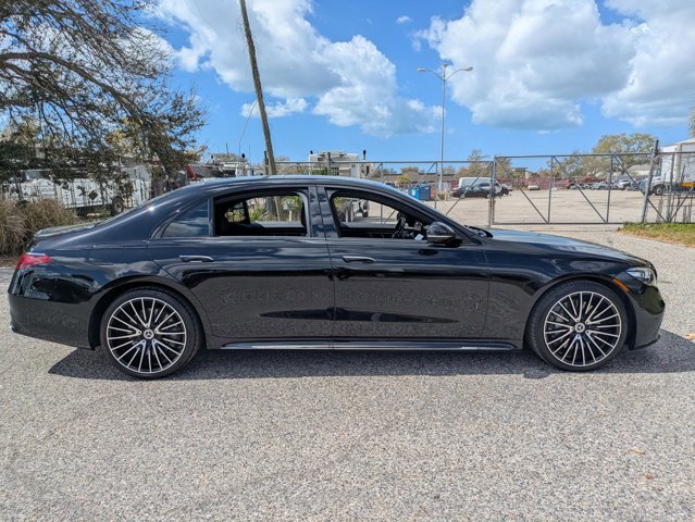Used 2023 Mercedes-Benz S 580 4MATIC Sedan image 4