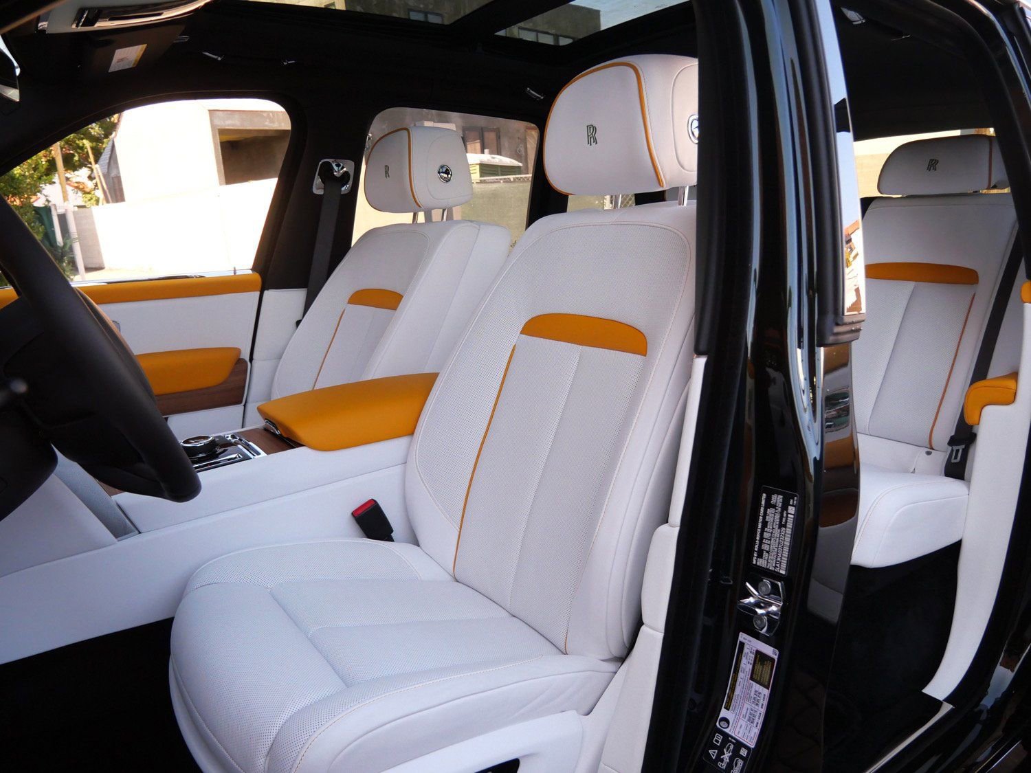 New 2026 Rolls-Royce Cullinan image 26