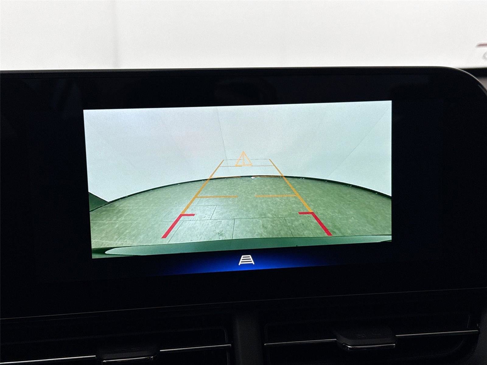 Used 2024 Chevrolet Trax LT w/ Driver Confidence Package FWD image 23