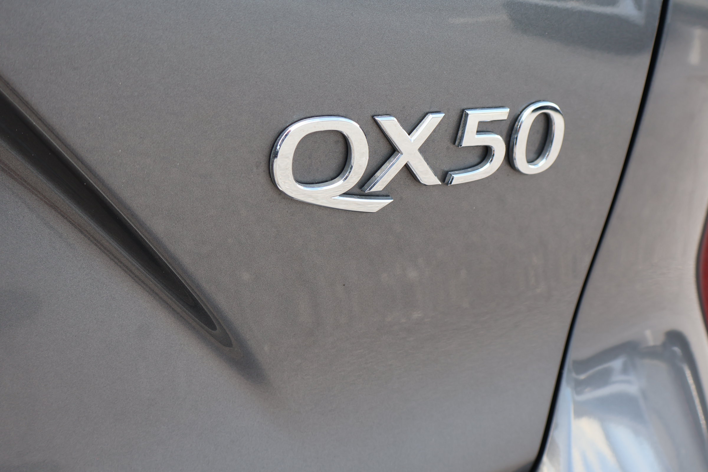 Certified 2023 INFINITI QX50 Luxe FWD image 9