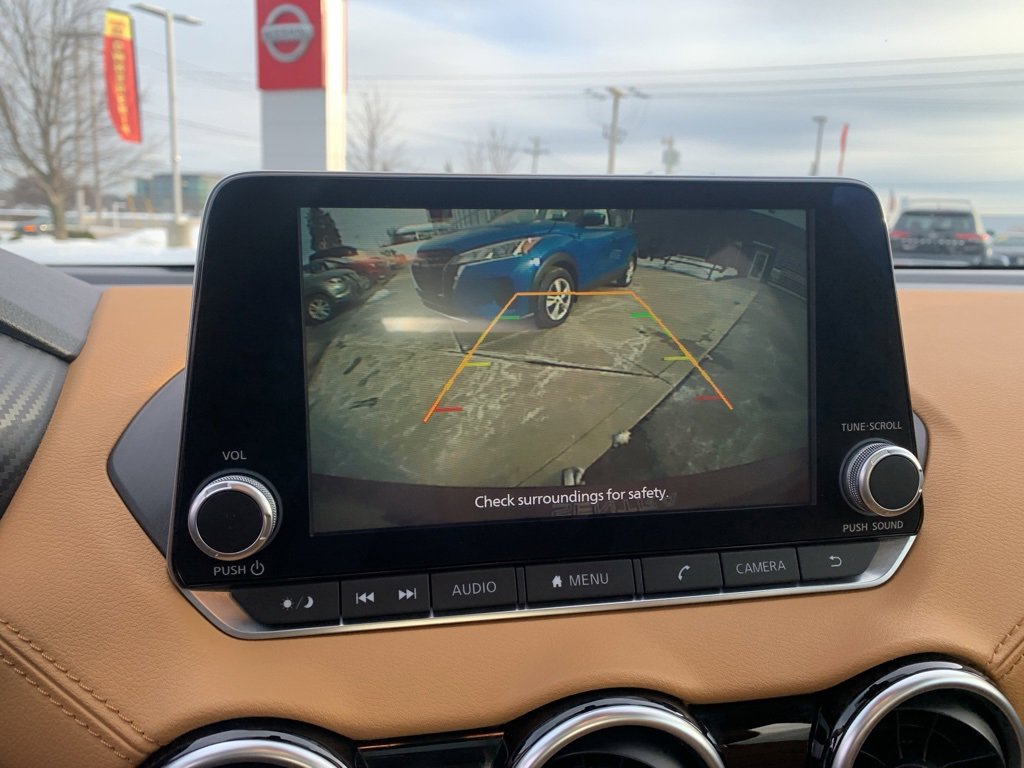 Used 2022 Nissan Sentra SV w/ SV Premium Package image 16