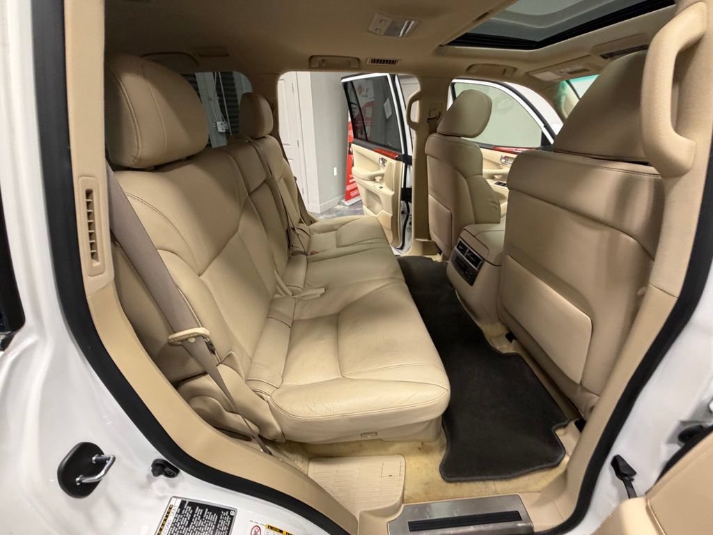 Used 2010 Lexus LX 570 4WD image 56