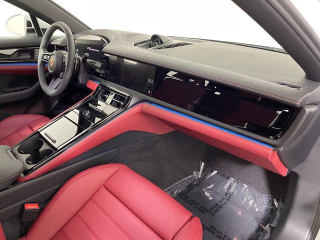 New 2026 Porsche Panamera image 24