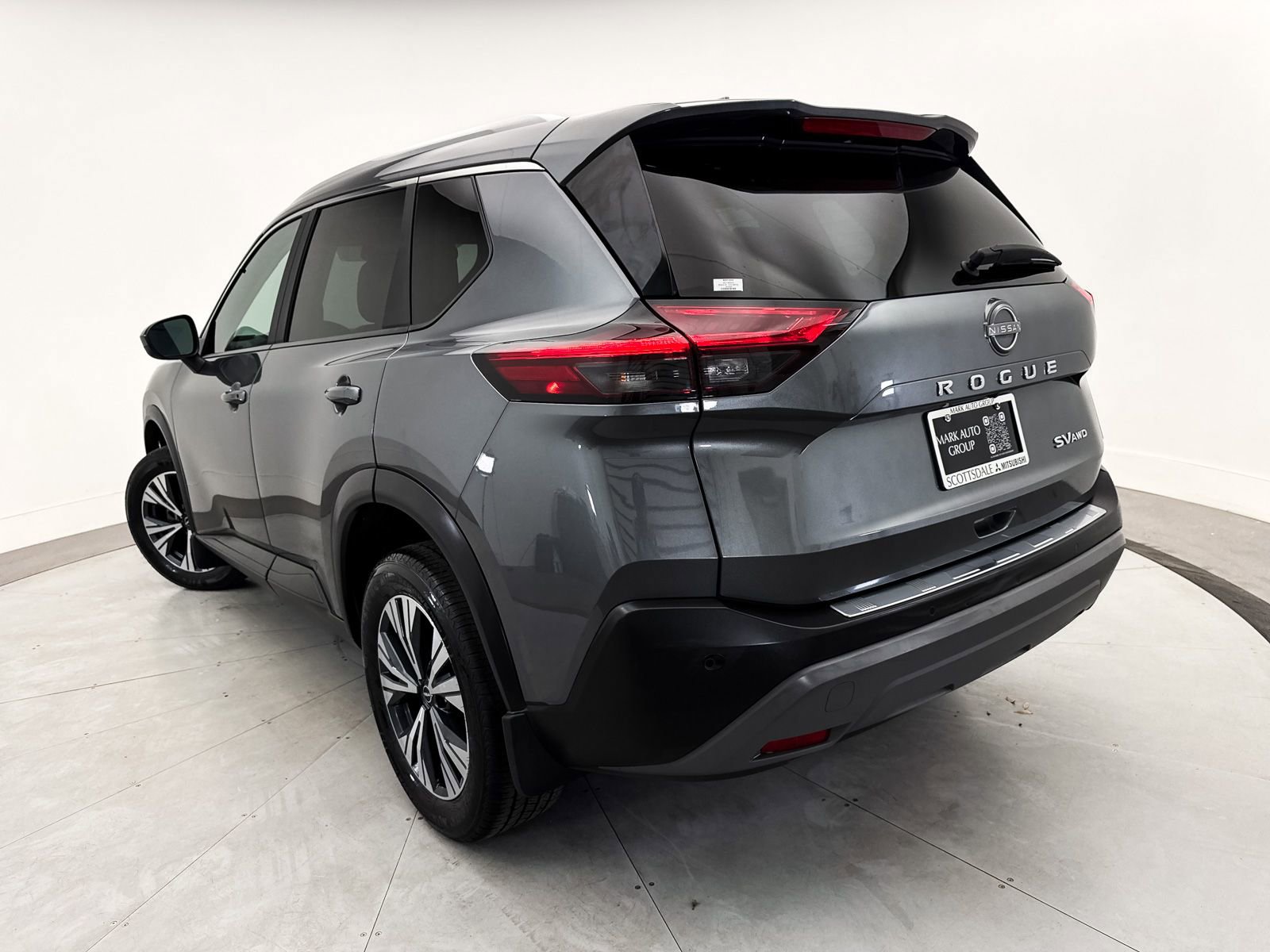 Used 2023 Nissan Rogue SV w/ SV Premium B Package AWD/4WD image 7