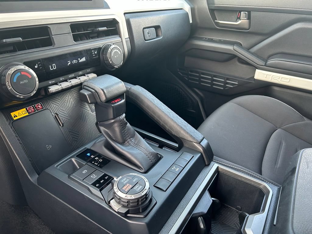 Used 2024 Toyota Tacoma TRD Off-Road w/ TRD Off Road Upgrade Package AWD/4WD image 22