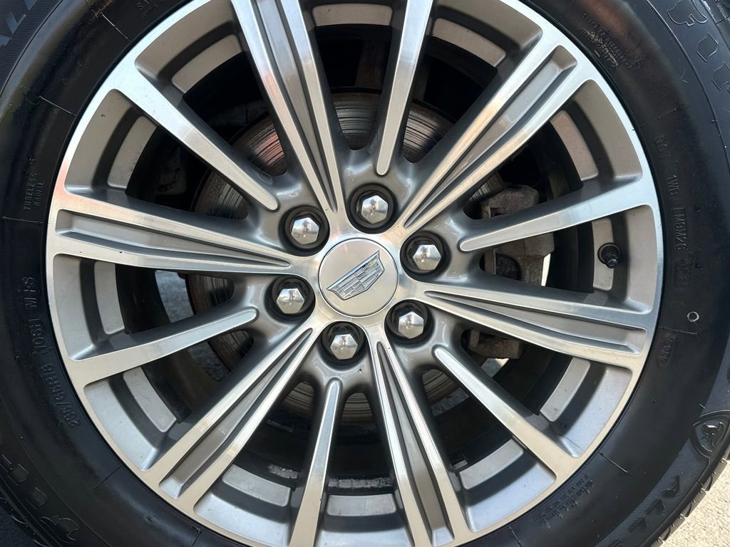 Used 2019 Cadillac XT5 Luxury AWD/4WD image 25