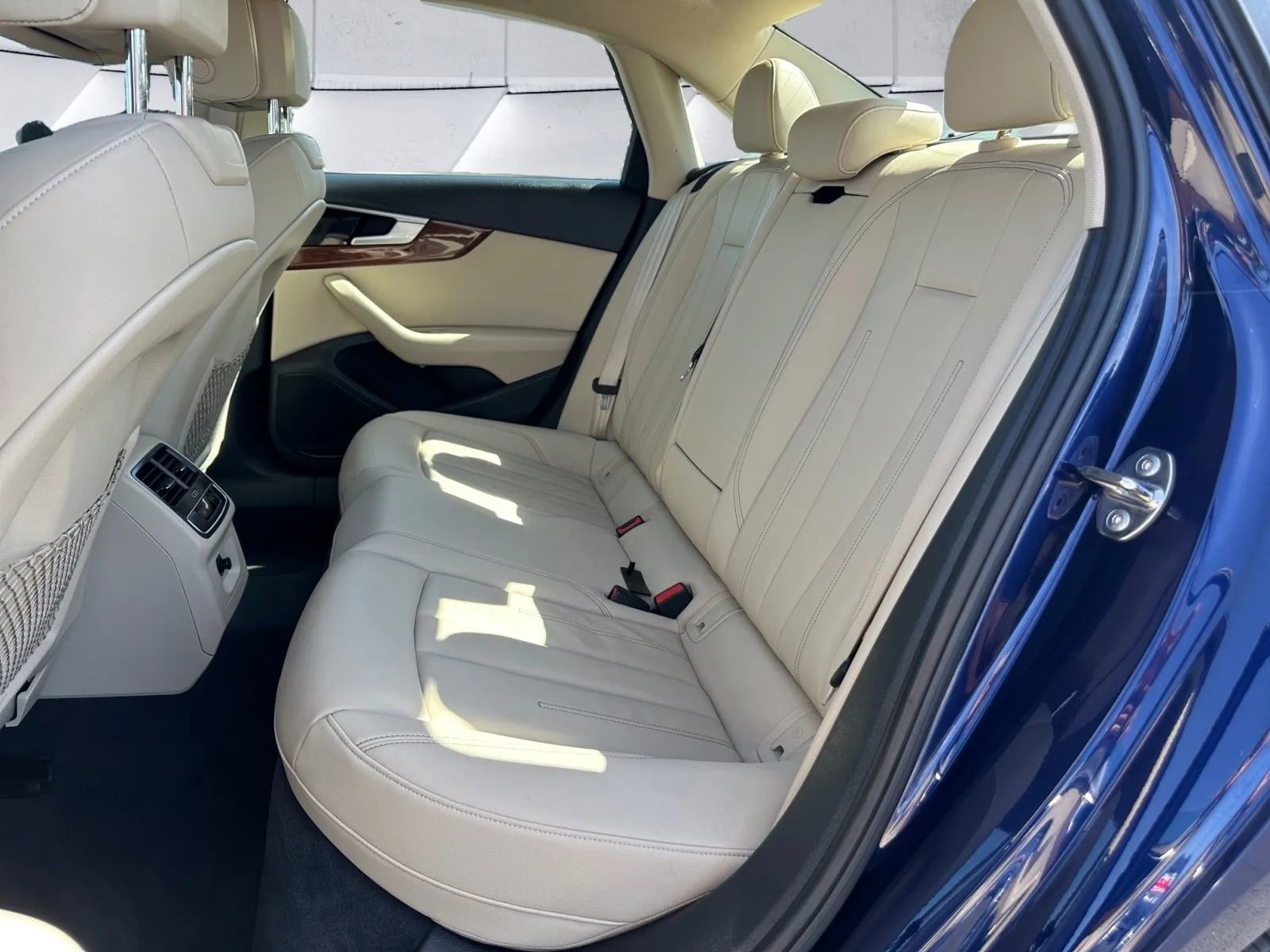 Used 2021 Audi A4 2.0T Premium w/ Convenience Package image 11