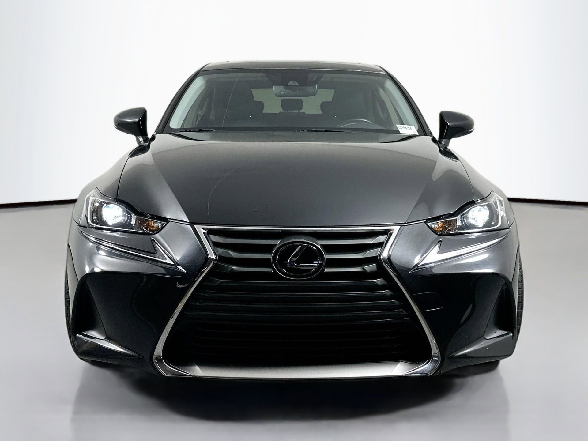 Used 2020 Lexus IS 300 image 2