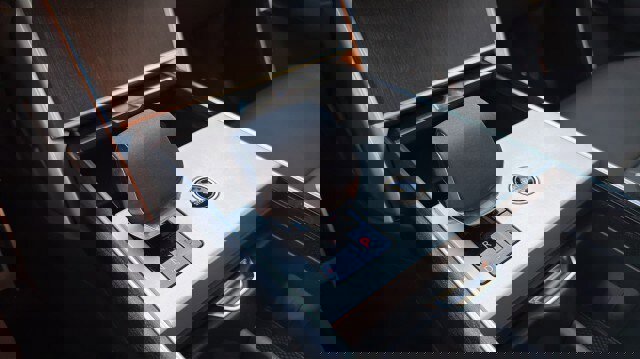 Used 2024 Land Rover Range Rover Long Wheelbase SE image 24