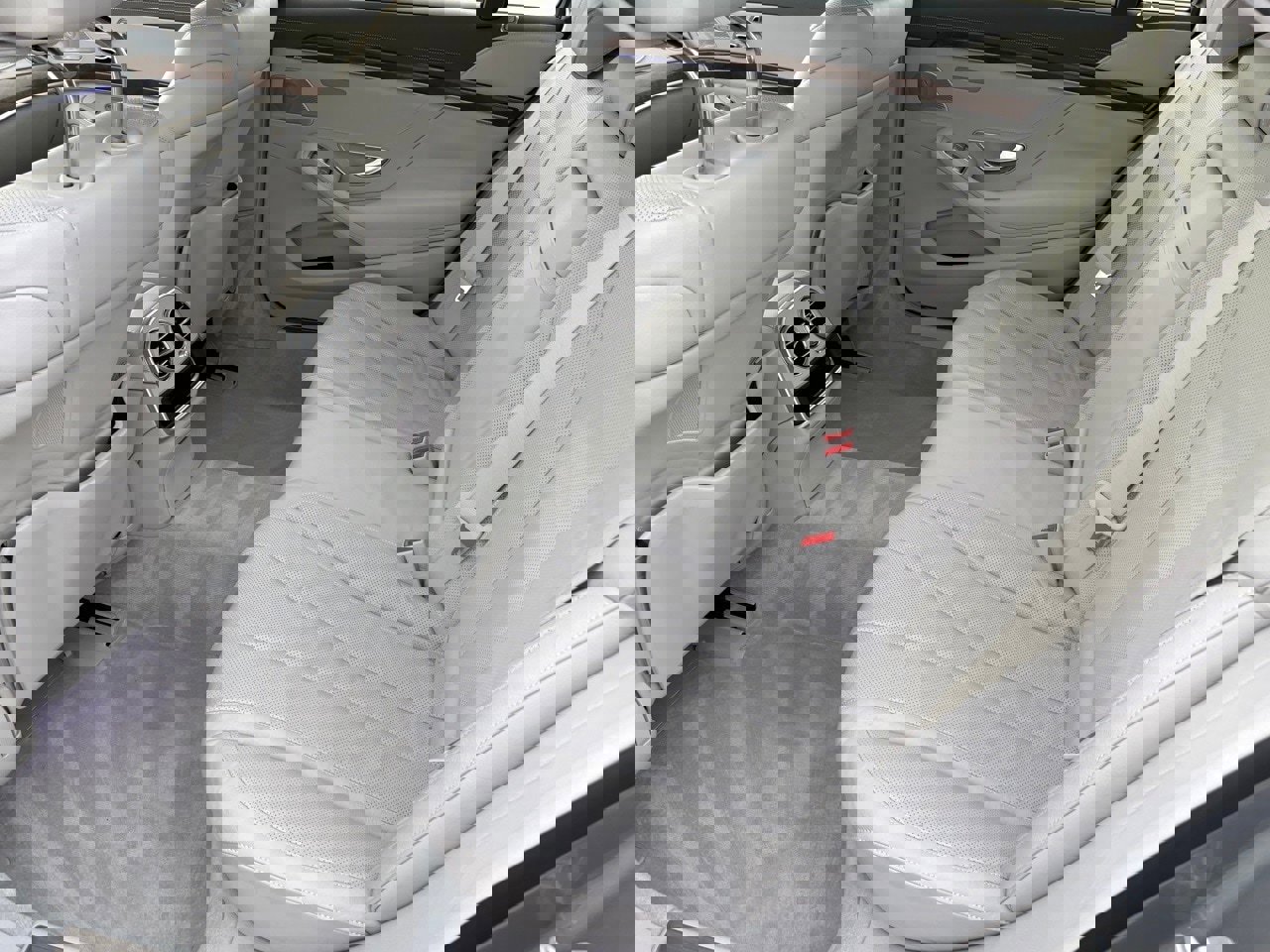 Used 2015 Mercedes-Benz S 550 Sedan image 34