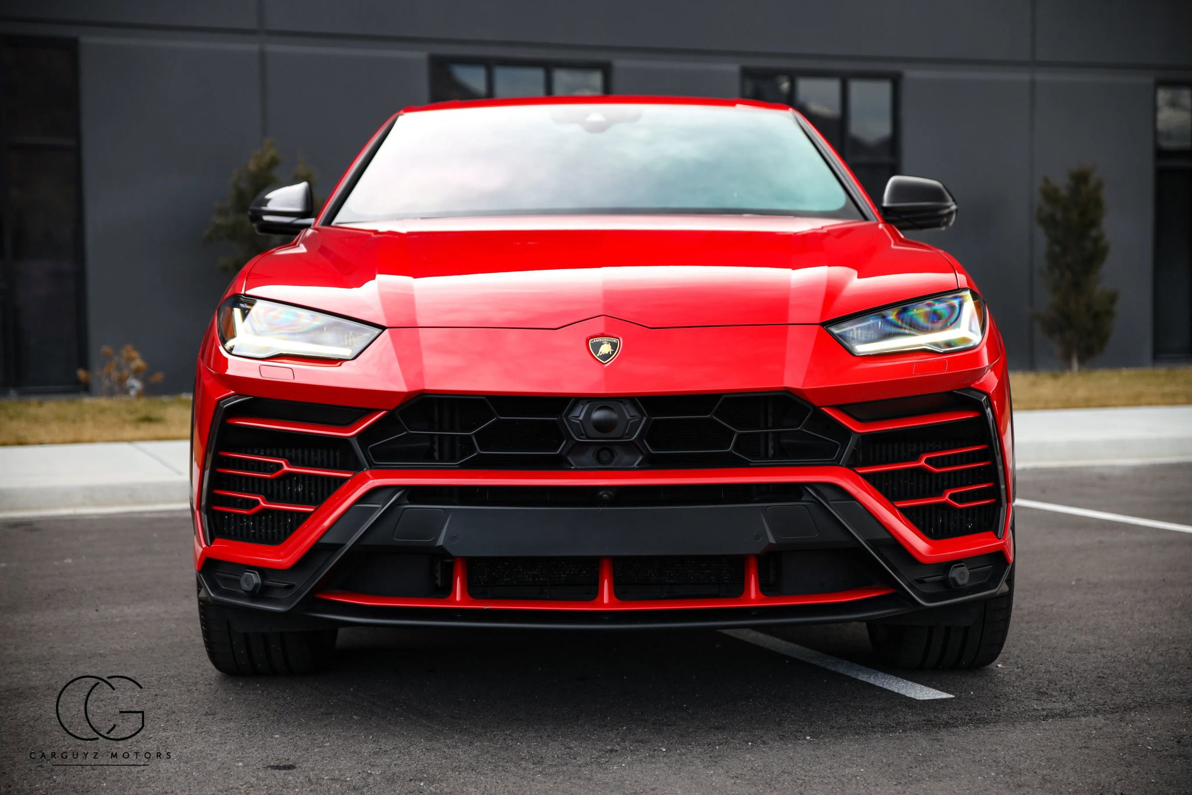 Used 2020 Lamborghini Urus AWD/4WD image 25