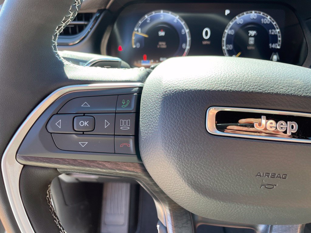 New 2027 Jeep Grand Cherokee Altitude AWD/4WD image 20