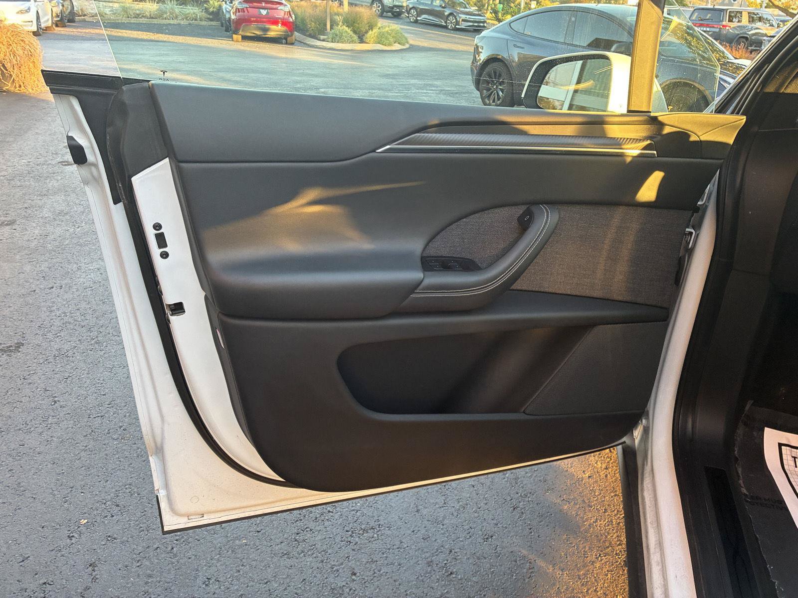 Used 2023 Tesla Model X Plaid AWD/4WD image 19