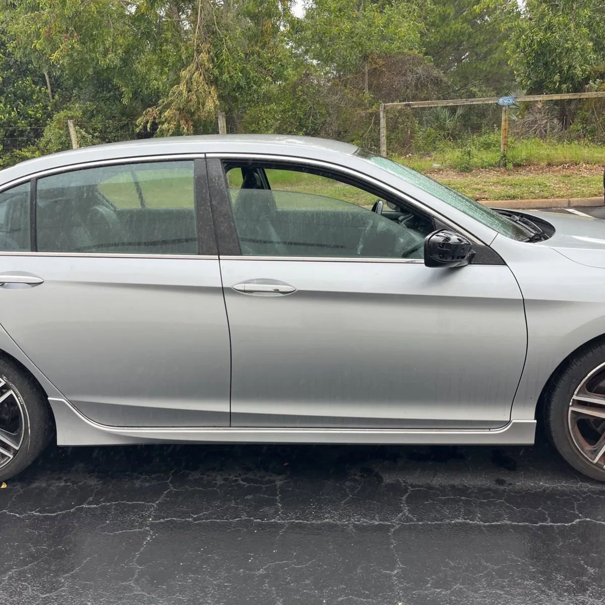 Used 2017 Honda Accord Sport image 11
