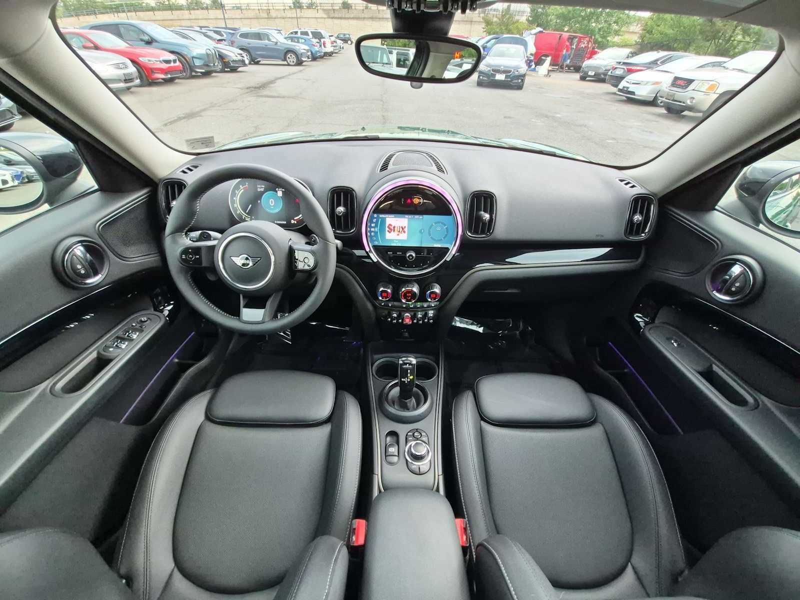 Used 2024 MINI Cooper Countryman S w/ Premium Package FWD image 15