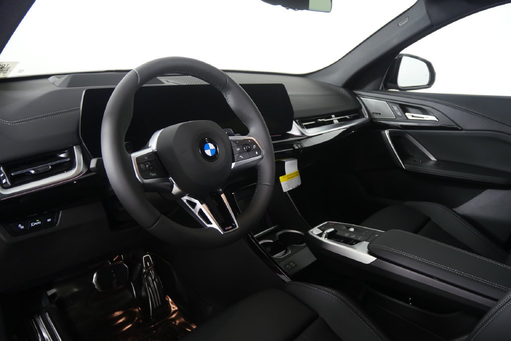 New 2026 BMW X2 xDrive28i w/ Technology Package AWD/4WD image 12