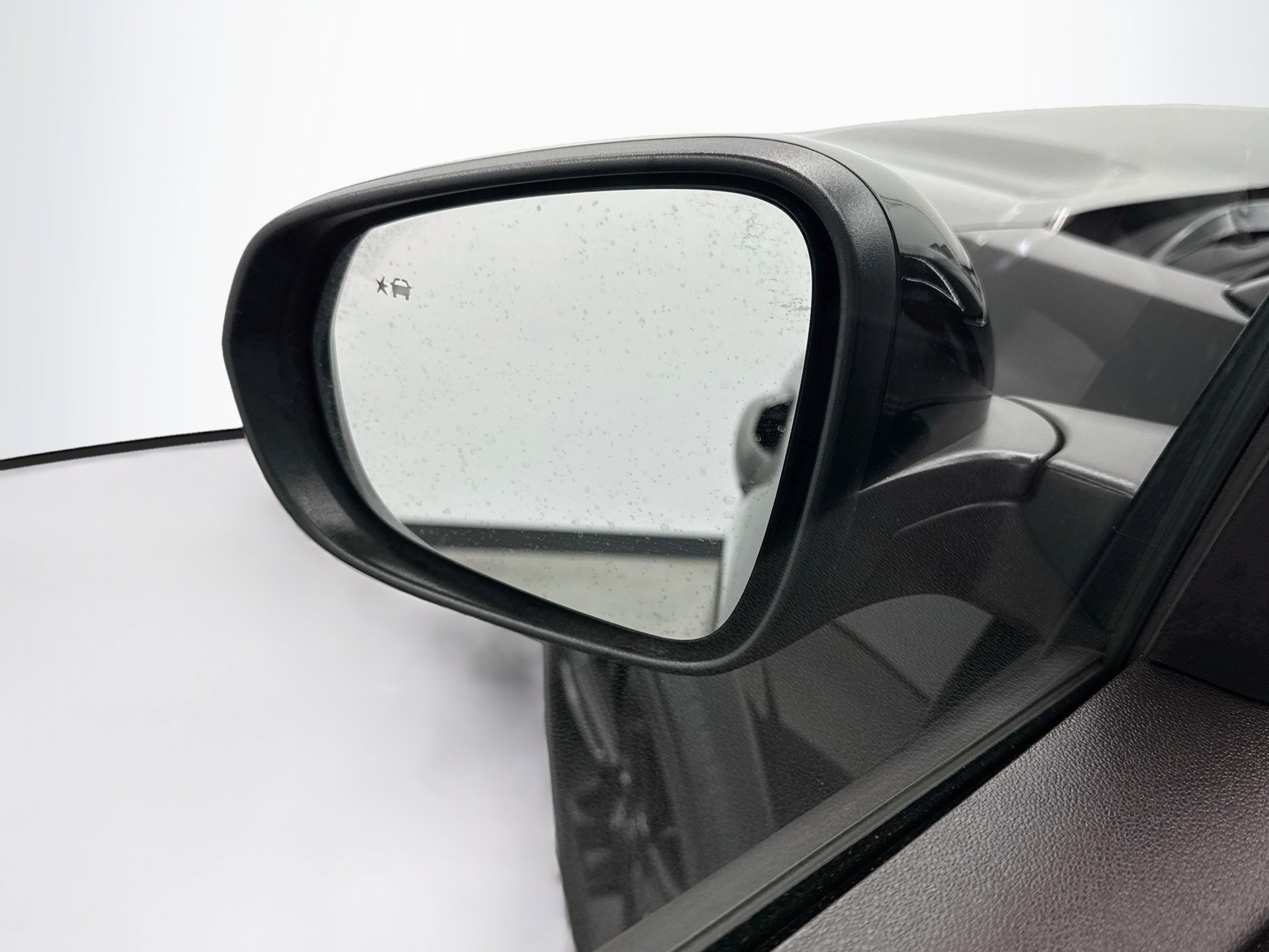 Used 2025 Chevrolet Trax ACTIV w/ Sunroof Package FWD image 16