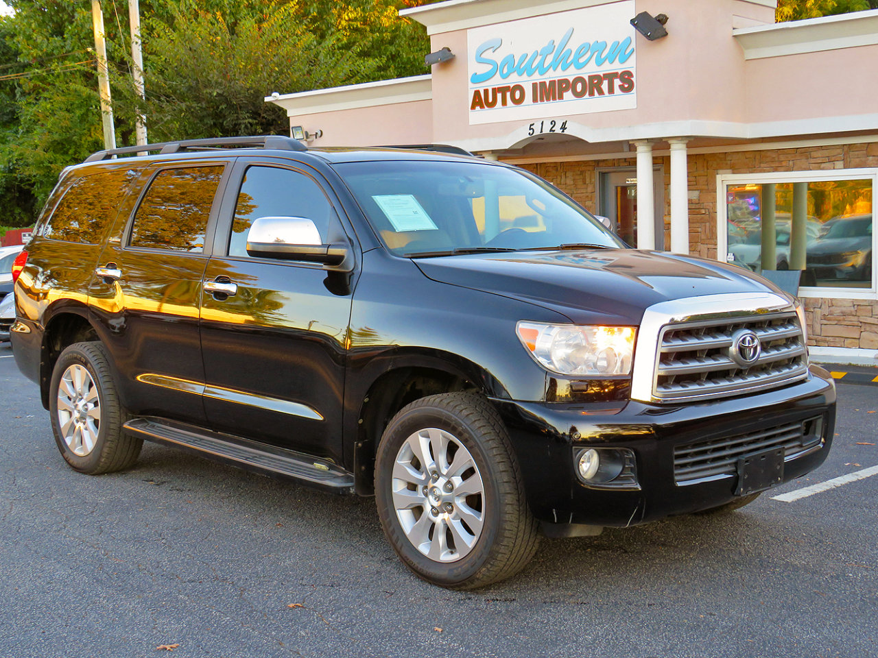 Used 2013 Toyota Sequoia Platinum image 5
