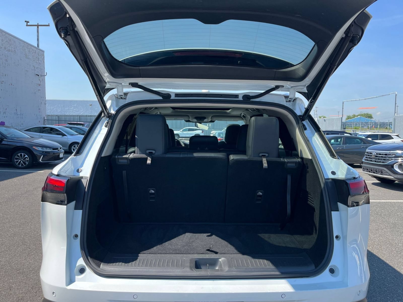 Used 2026 INFINITI QX60 Luxe AWD/4WD image 34