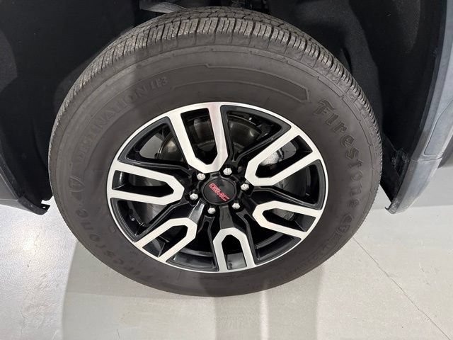Used 2022 GMC Sierra 1500 AT4 w/ AT4 Premium Package AWD/4WD image 5