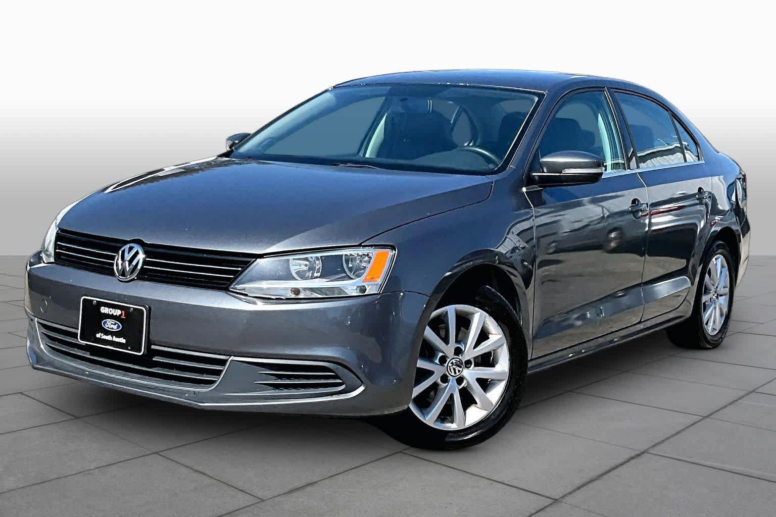 Used 2013 Volkswagen Jetta SE FWD image 38