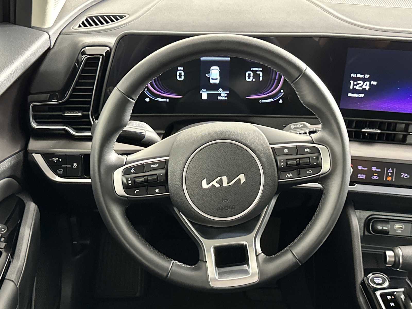 Used 2025 Kia Sportage EX w/ Premium Package image 14