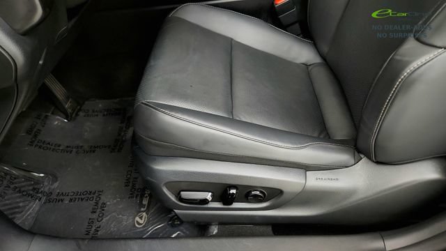 Used 2025 Lexus UX 300h FWD image 49