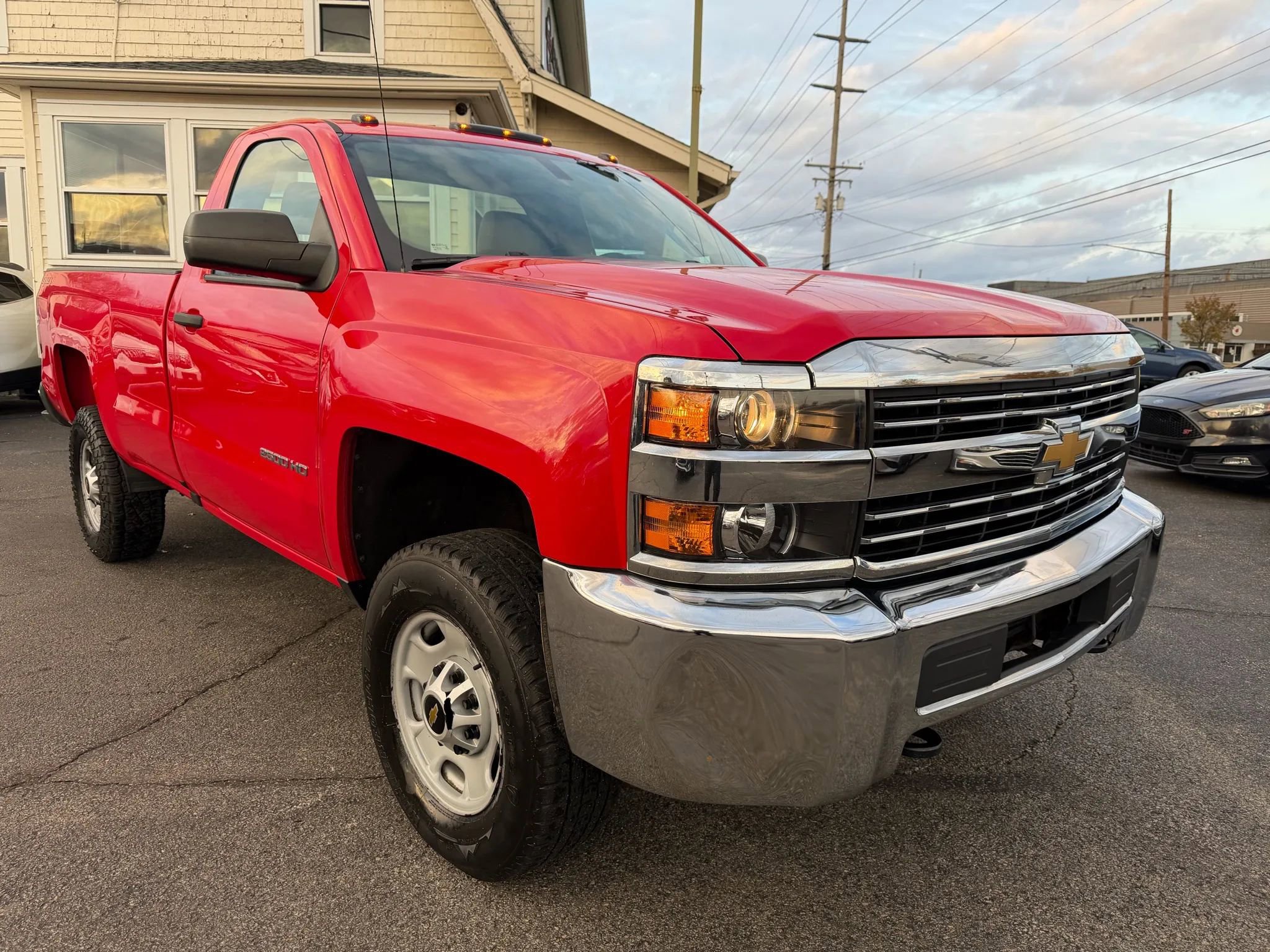 Used 2018 Chevrolet Silverado 2500 W/T w/ Snow Plow Prep Package AWD/4WD image 6