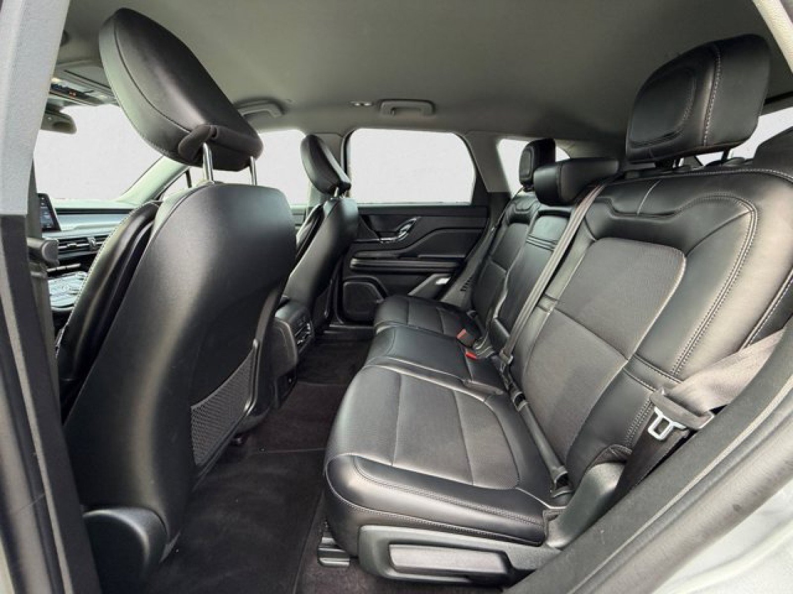 Used 2022 Lincoln Corsair AWD w/ Equipment Group 101A image 17