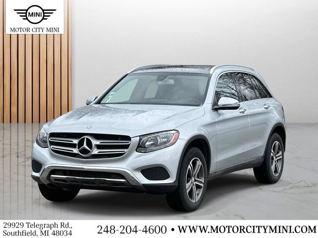 Used 2017 Mercedes-Benz GLC 300 4MATIC image 8