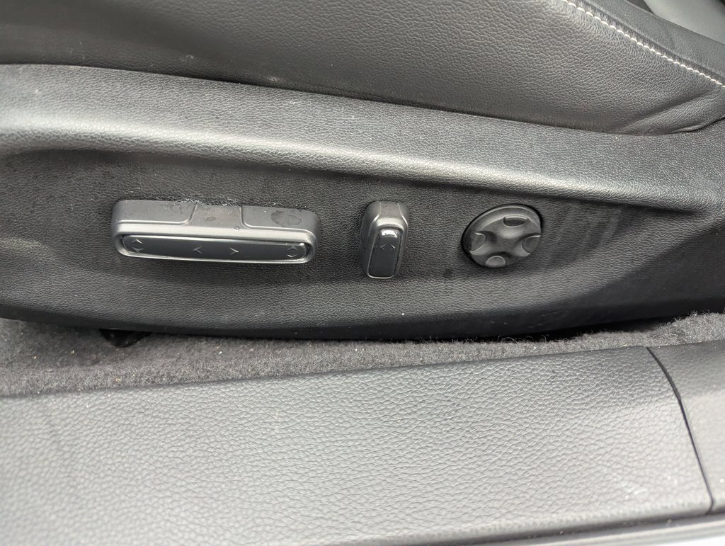 Used 2022 Honda Accord Sport image 16