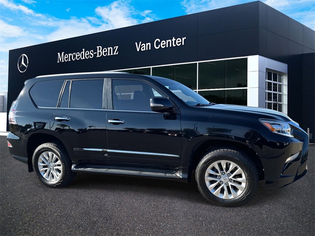 Used 2019 Lexus GX 460 image 2