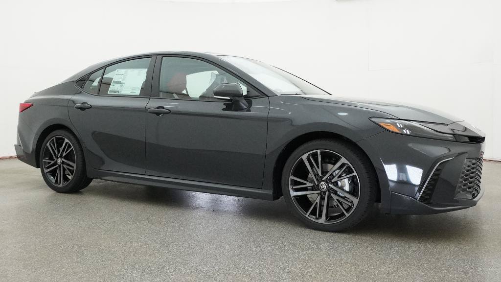 New 2026 Toyota Camry XSE FWD image 31