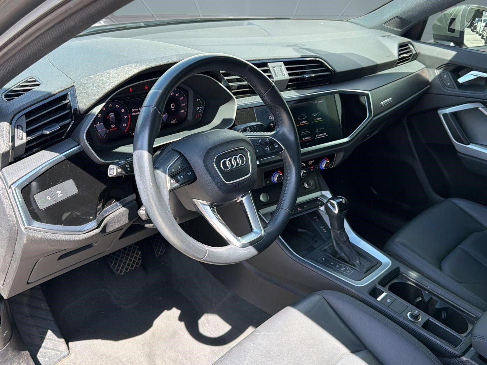 Used 2020 Audi Q3 2.0T Premium Plus AWD/4WD image 4