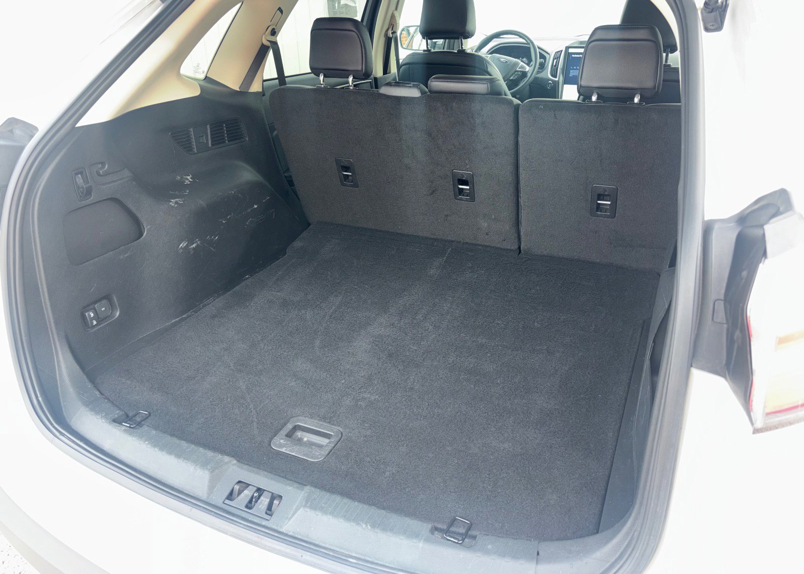 Certified 2024 Ford Edge SEL w/ Convenience Package image 6