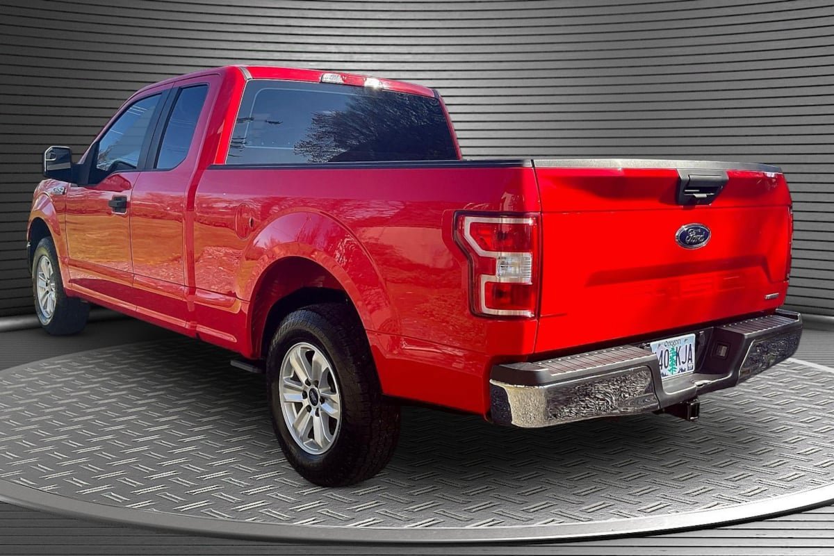 Used 2018 Ford F150 XL w/ Equipment Group 101A Mid RWD image 4