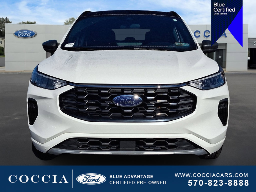 Certified 2023 Ford Escape ST-Line w/ Tech Pack #1 AWD/4WD image 2