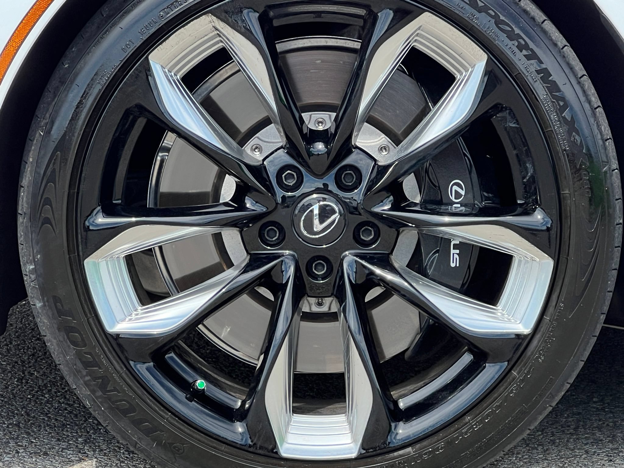 Used 2025 Lexus LC 500 Convertible w/ Touring Package RWD image 19