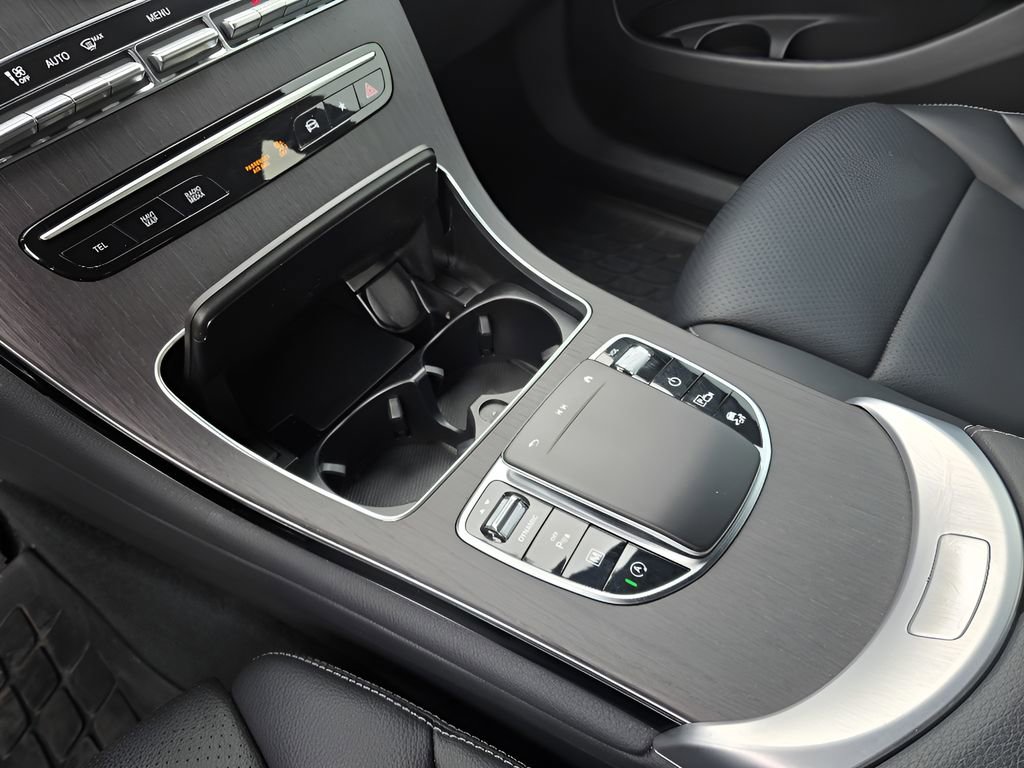 Used 2022 Mercedes-Benz GLC 300 4MATIC image 20