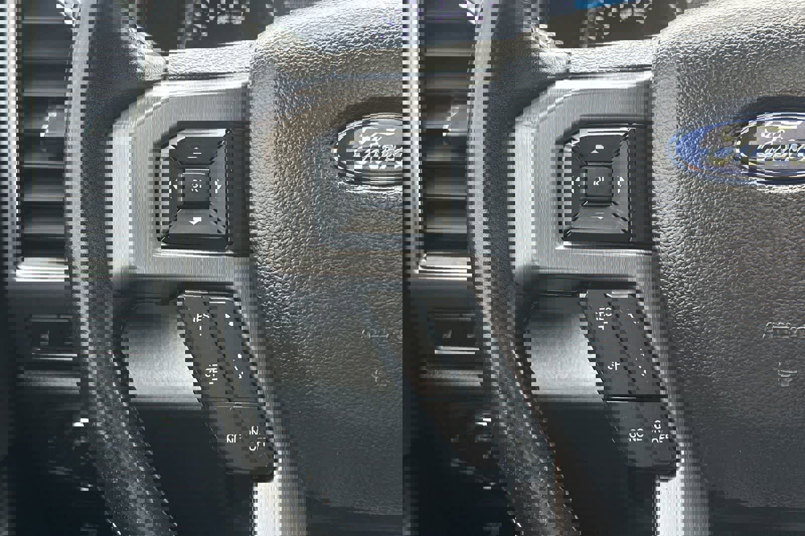 Used 2019 Ford Expedition Max Platinum AWD/4WD image 28